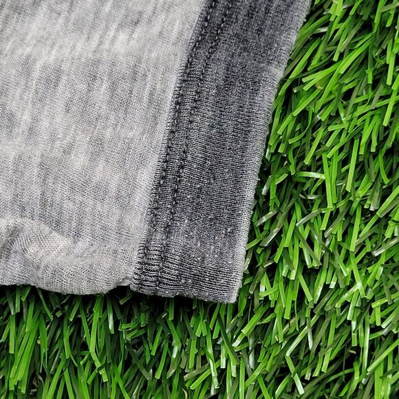 Looney-Tunes Bugs-Bunny Shirt Womens L/XL 19x24 Gray Cartoon - Picture 10 of 11